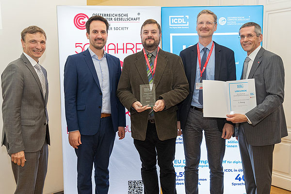 R. Bieber (OCG), Ch. Wiederkehr (BMB), S. Franz und R. Lemmel-Seedorf (BS H@A), W. Seyruck (OCG) (v.l.n.r.); Foto: Moritz Scheer